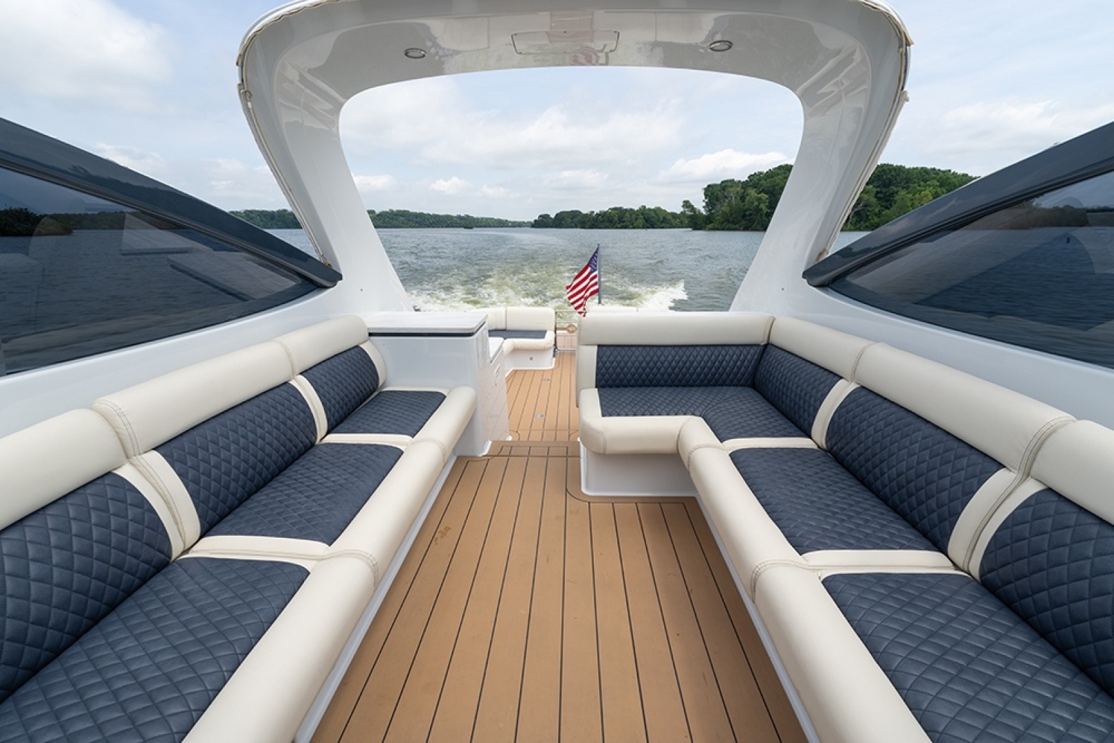 Upper salon looking aft