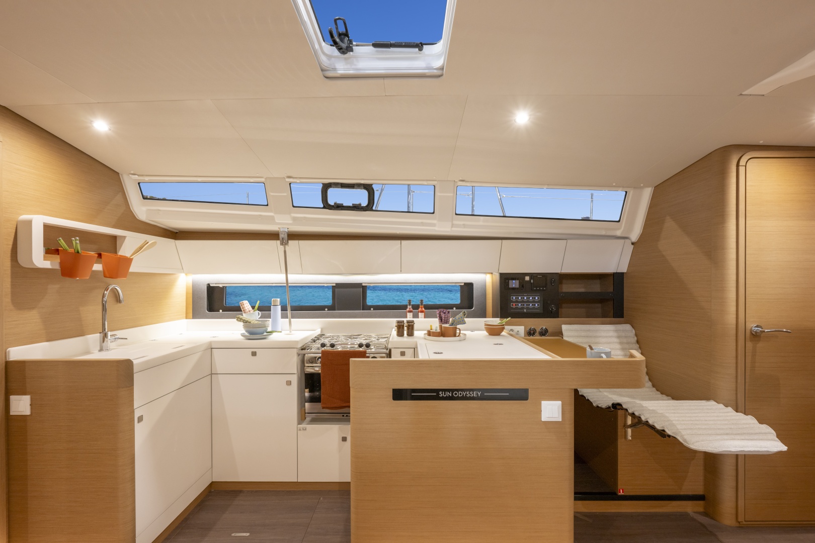 2027 Jeanneau SO 455