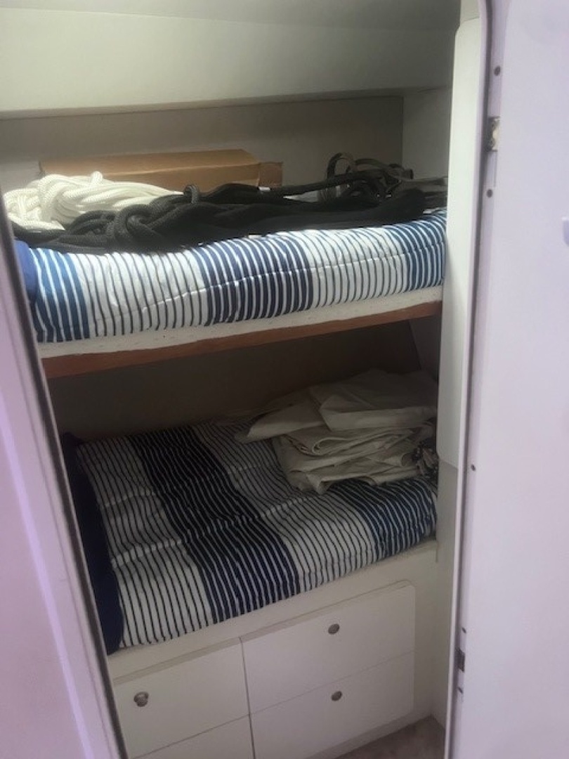 SOGGY DOLLAR 41ft Silverton Yacht For Sale SOGGY DOLLAR 41ft Silverton Yacht For Sale