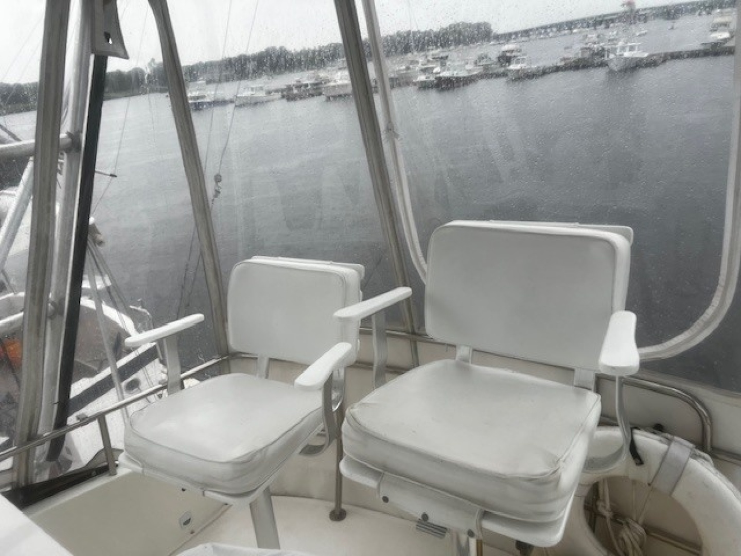 SOGGY DOLLAR 41ft Silverton Yacht For Sale SOGGY DOLLAR 41ft Silverton Yacht For Sale