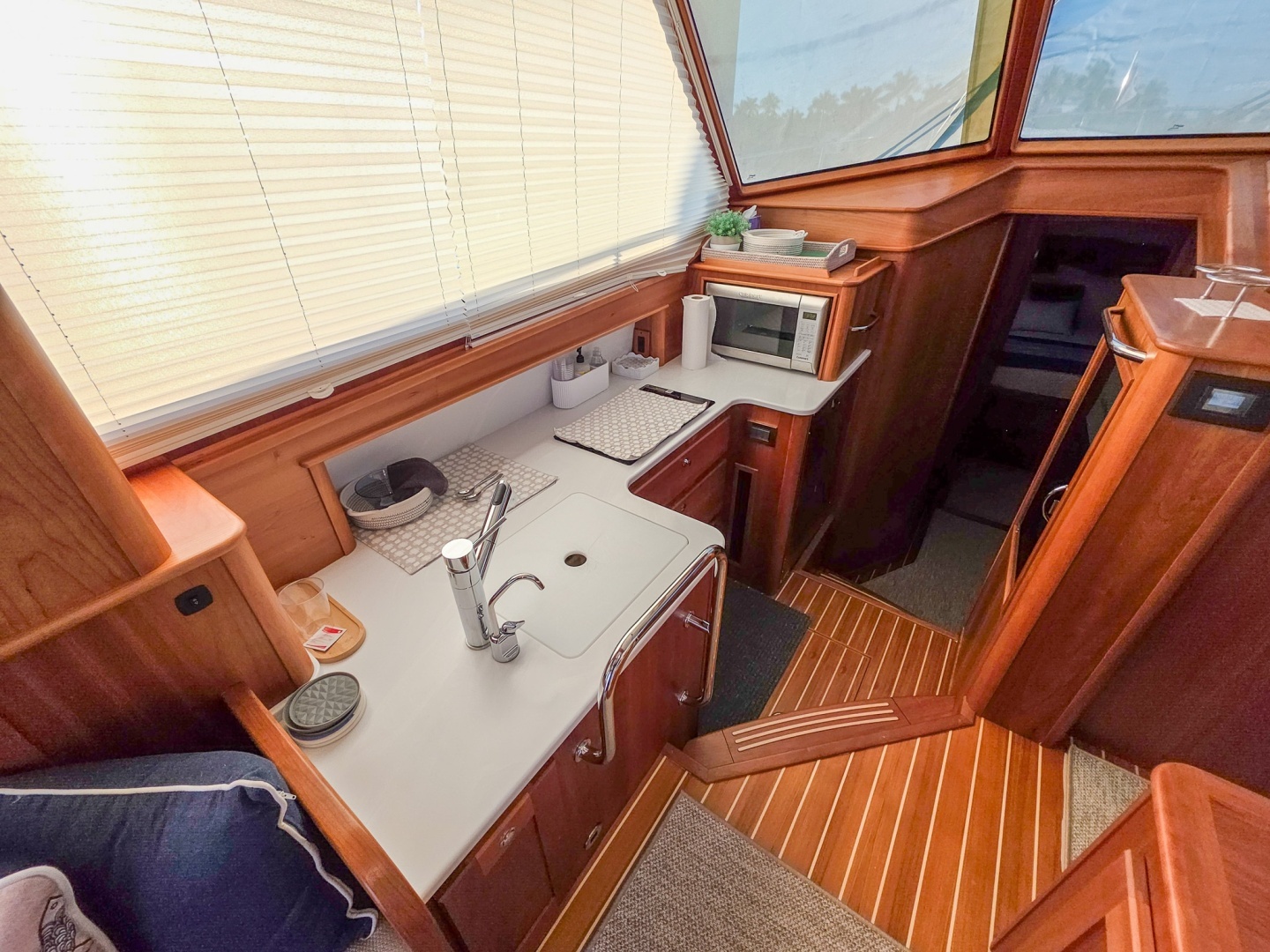 Sabre 43 Salon Express Yacht For Sale