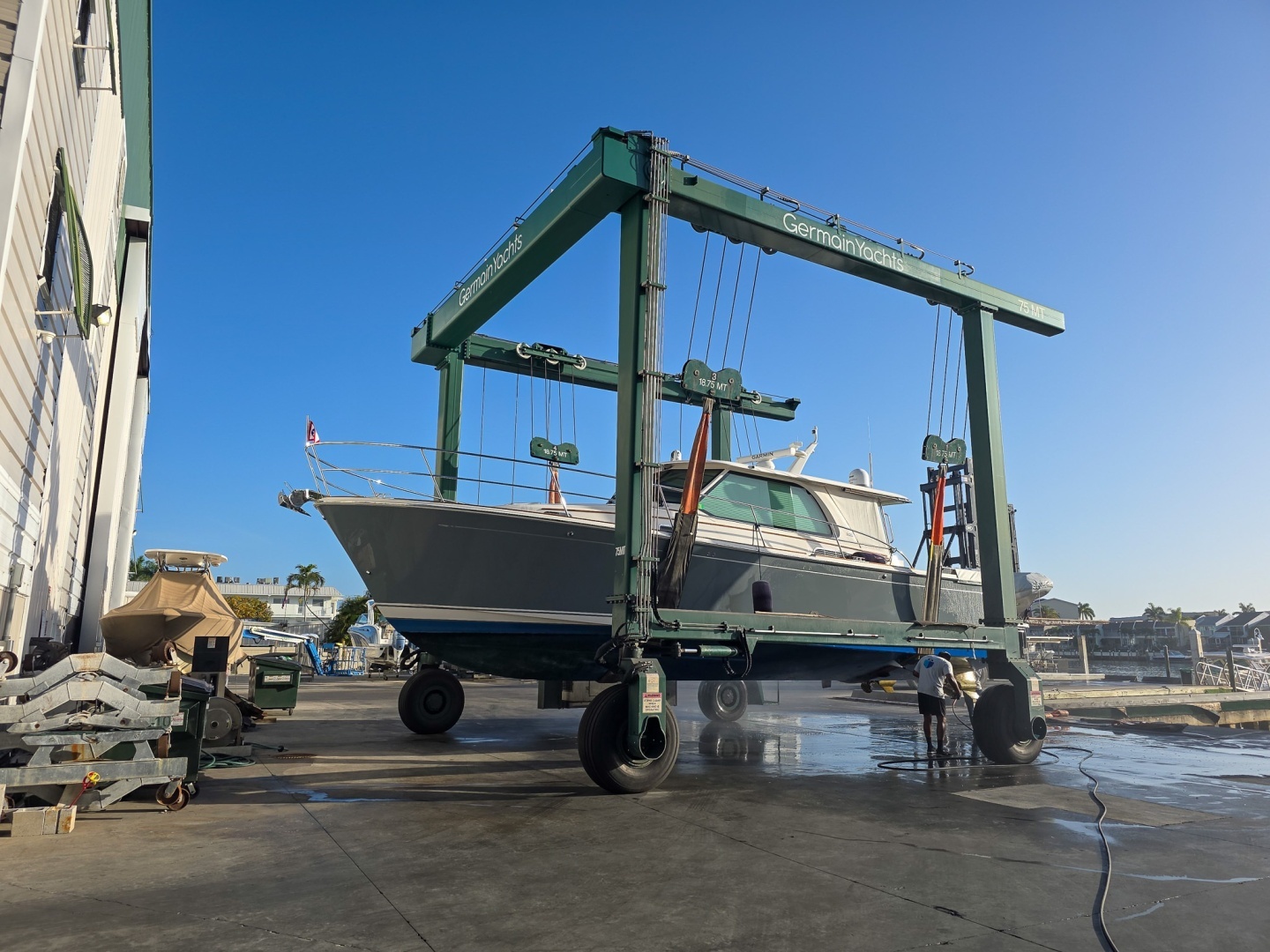 Sabre 43 Salon Express Yacht For Sale