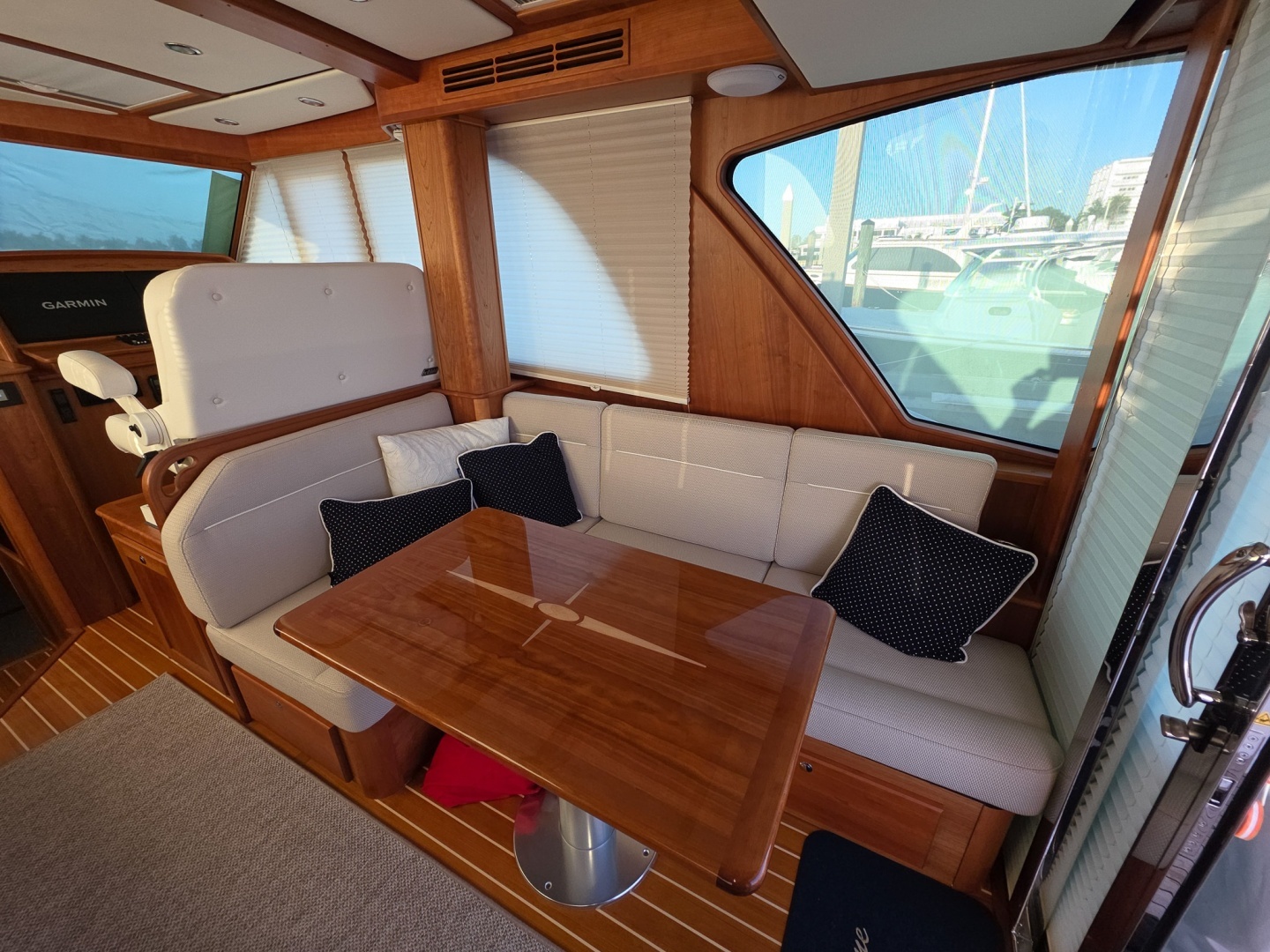 Sabre 43 Salon Express Yacht For Sale