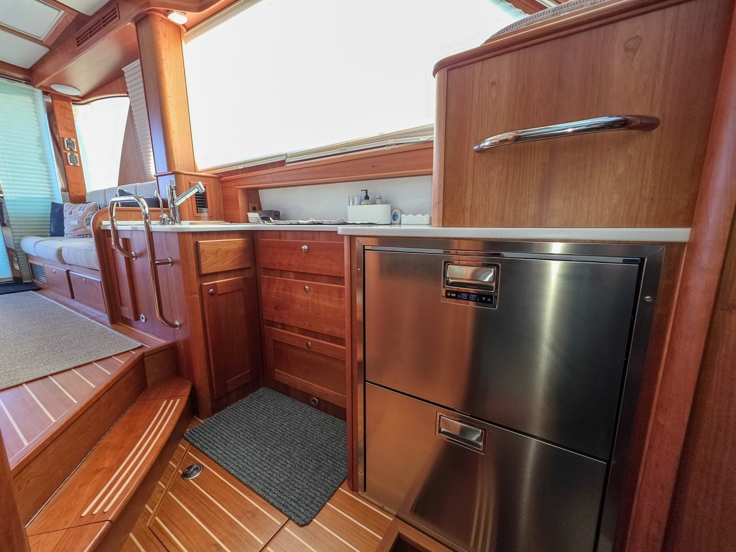 Sabre 43 Salon Express Yacht For Sale