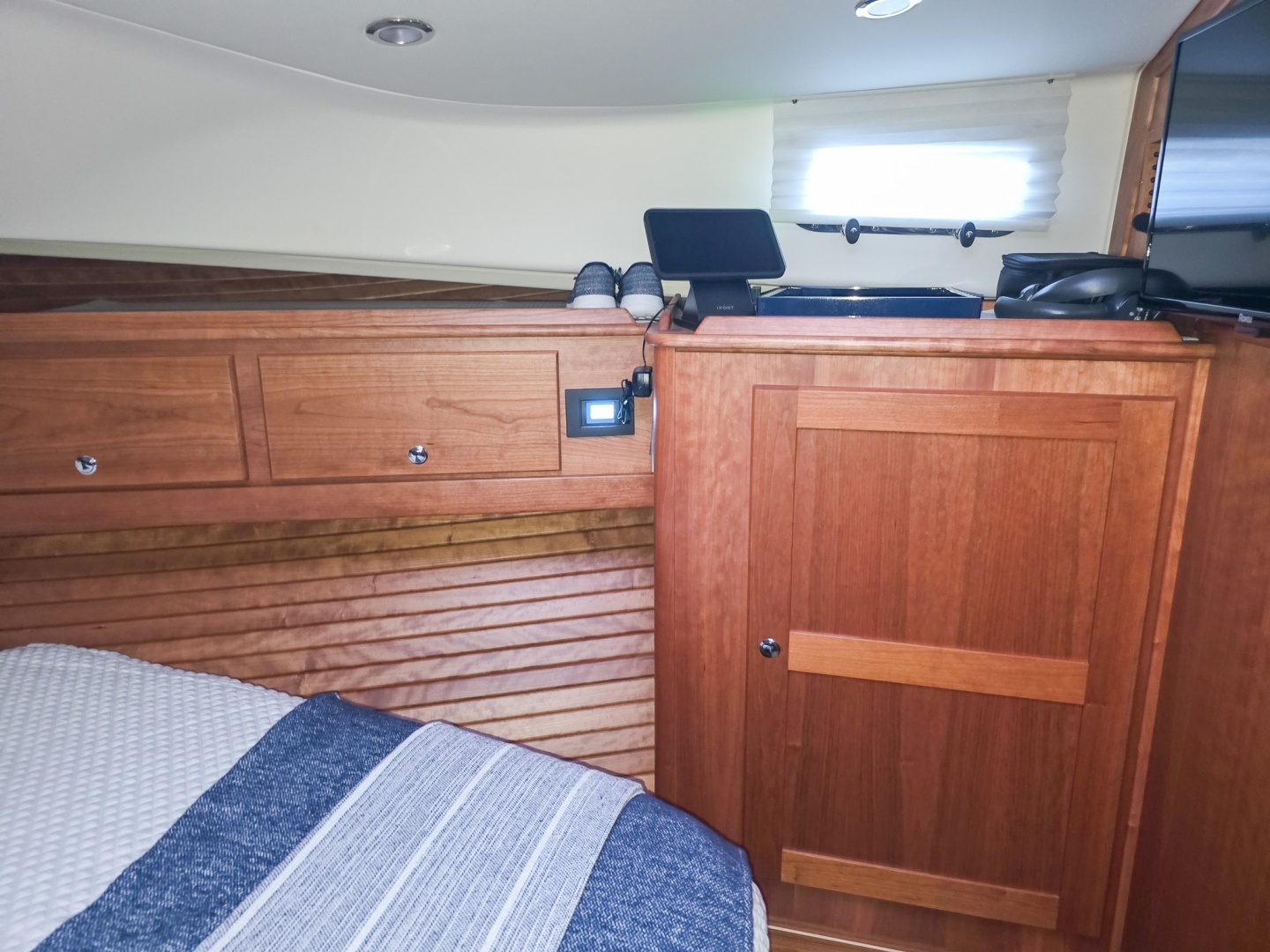 Sabre 43 Salon Express Yacht For Sale