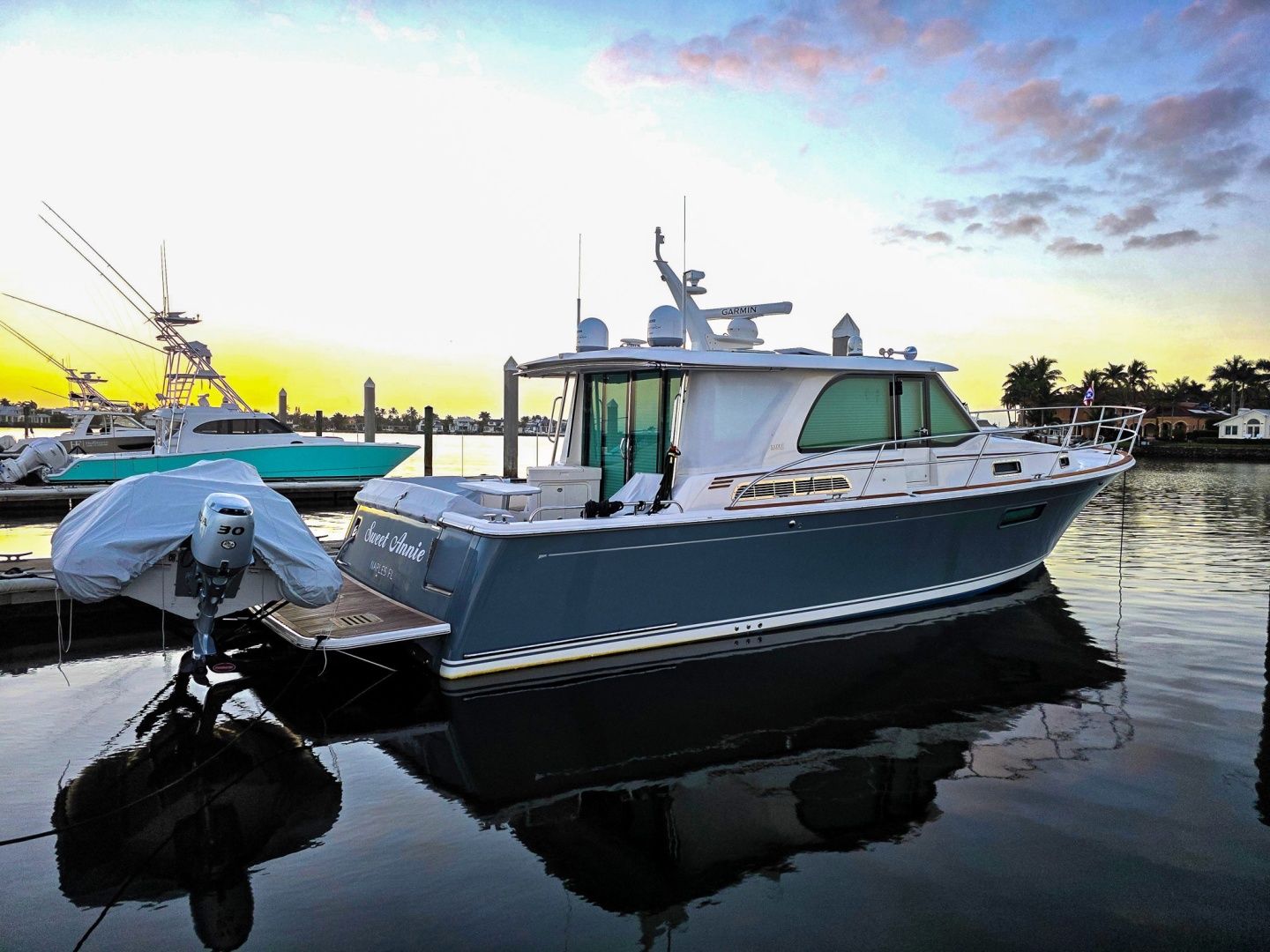2025 Sabre 43 Salon Express