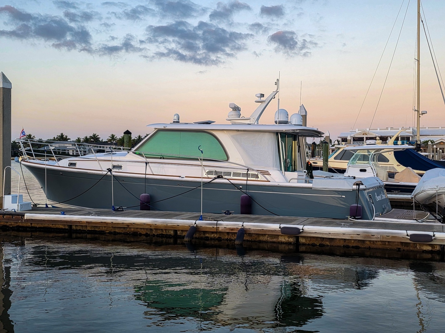 Sabre 43 Salon Express Yacht For Sale