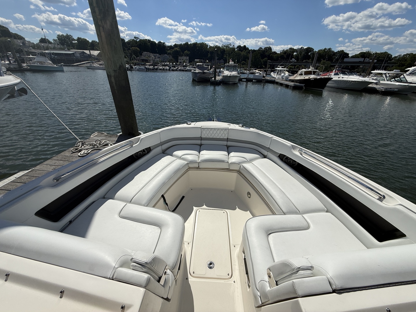 2016 Sea Ray 310 SLX