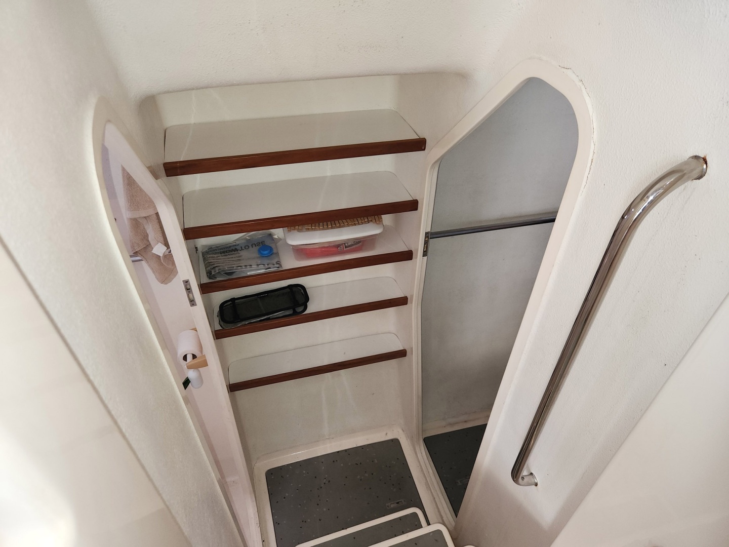 1999 Voyage Yachts Norseman 430