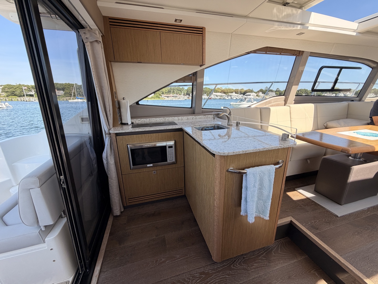Today s Reward 46ft Sea Ray Yacht For Sale Today s Reward 46ft Sea Ray Yacht For Sale