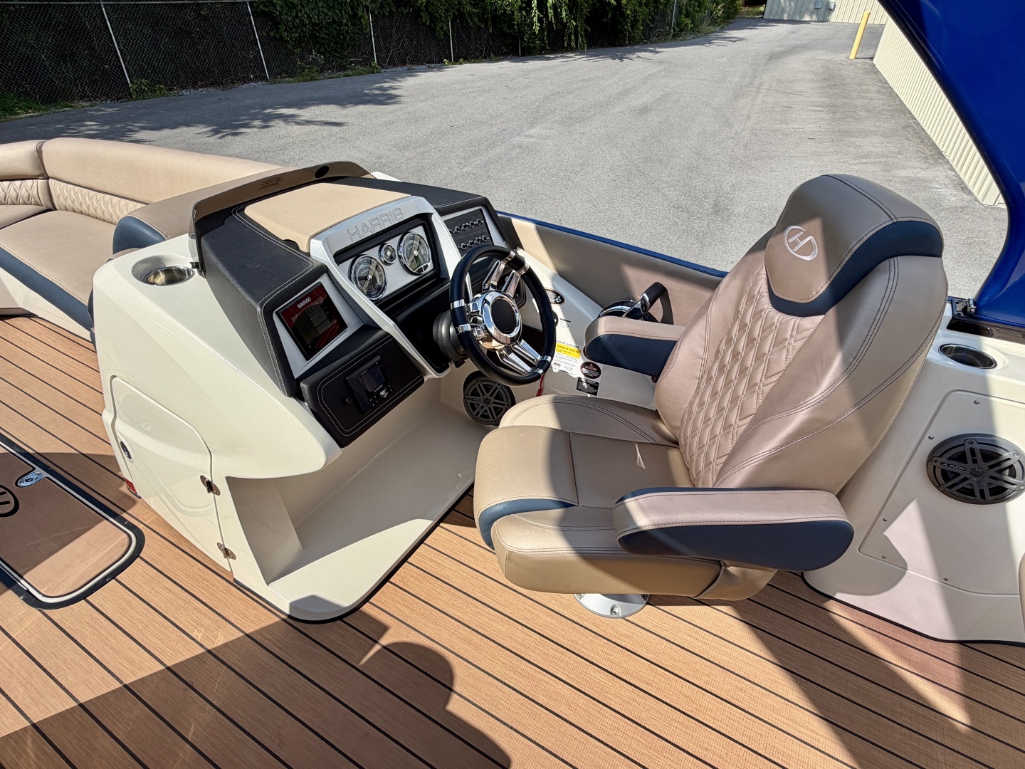 25ft Harris Yacht For Sale