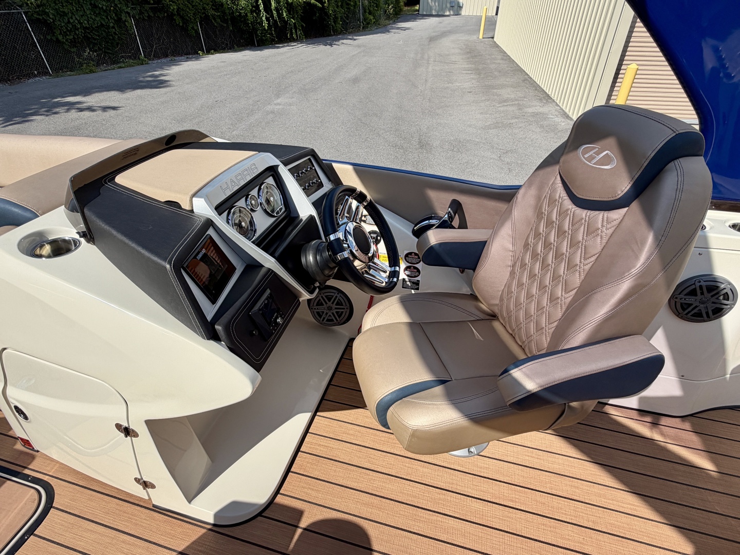 25ft Harris Yacht For Sale
