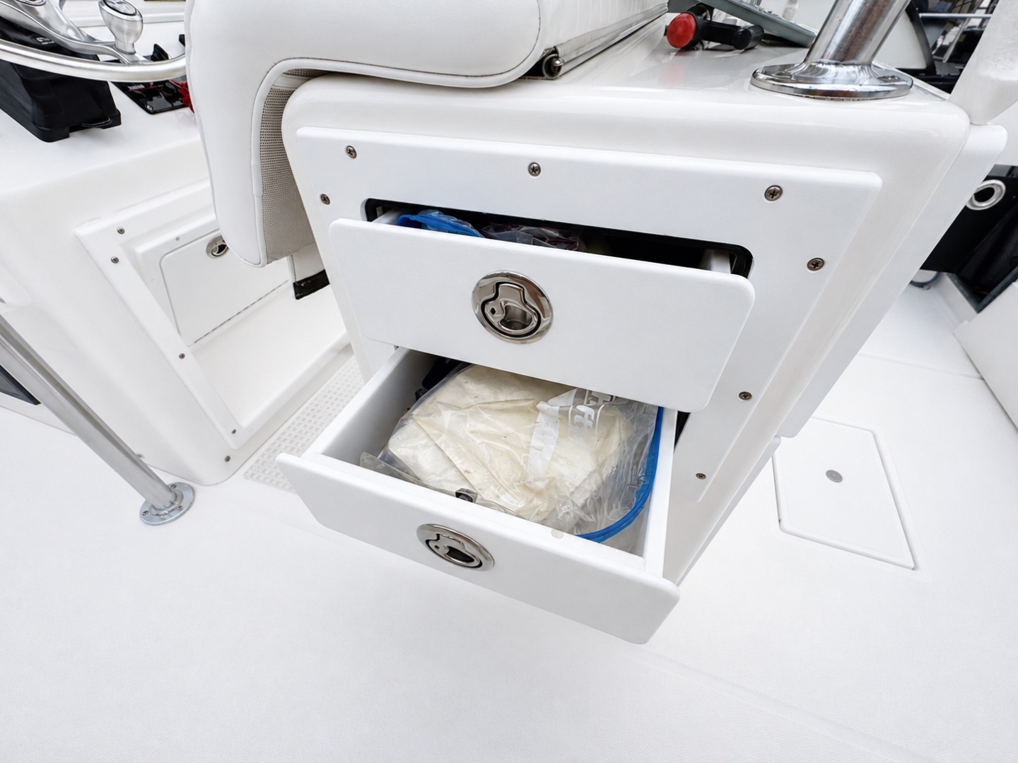 23ft Regulator Yacht For Sale