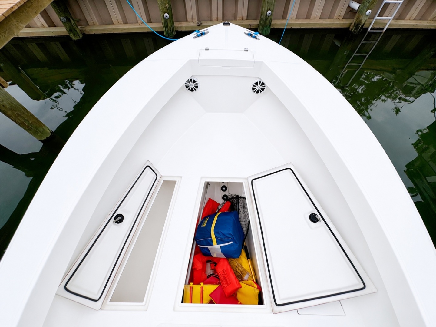23ft Regulator Yacht For Sale