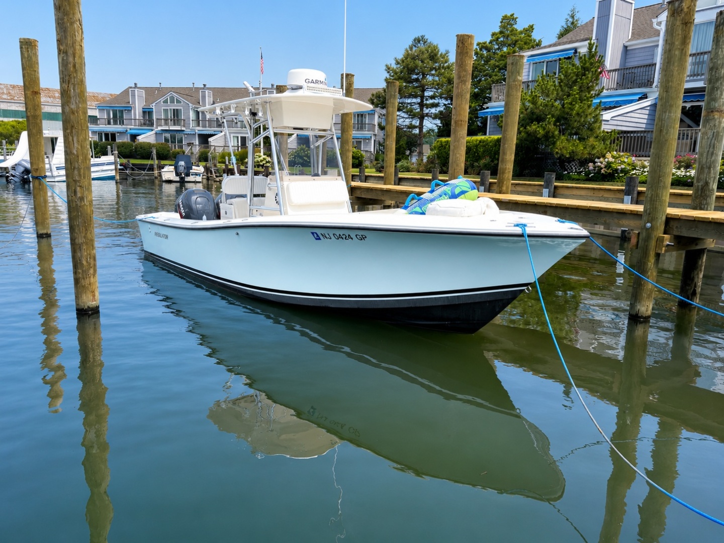 23ft Regulator Yacht For Sale