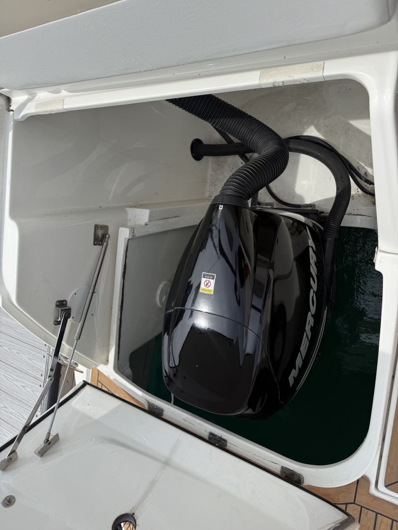 2013 Sea Ray 370 Venture