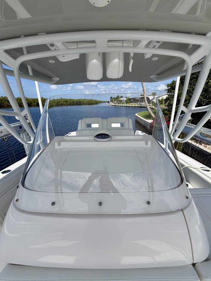 Intrepid 327 Cuddy 2020 Yacht For Sale
