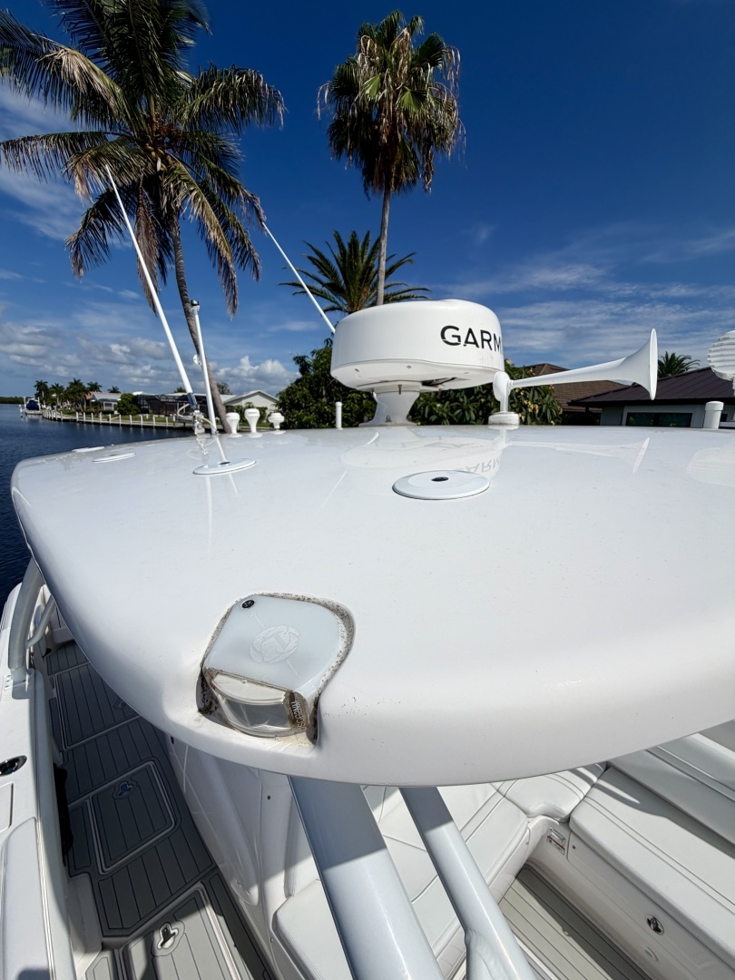 Intrepid 327 Cuddy 2020 Yacht For Sale