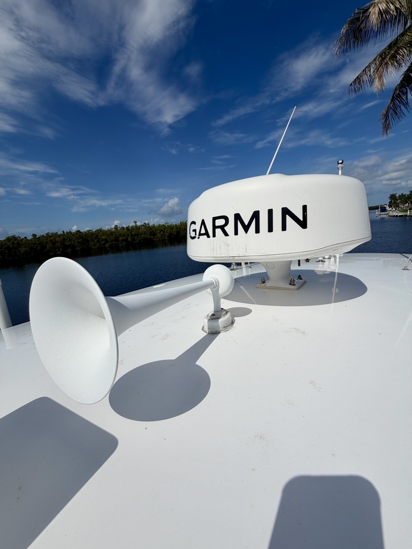 Intrepid 327 Cuddy 2020 Yacht For Sale