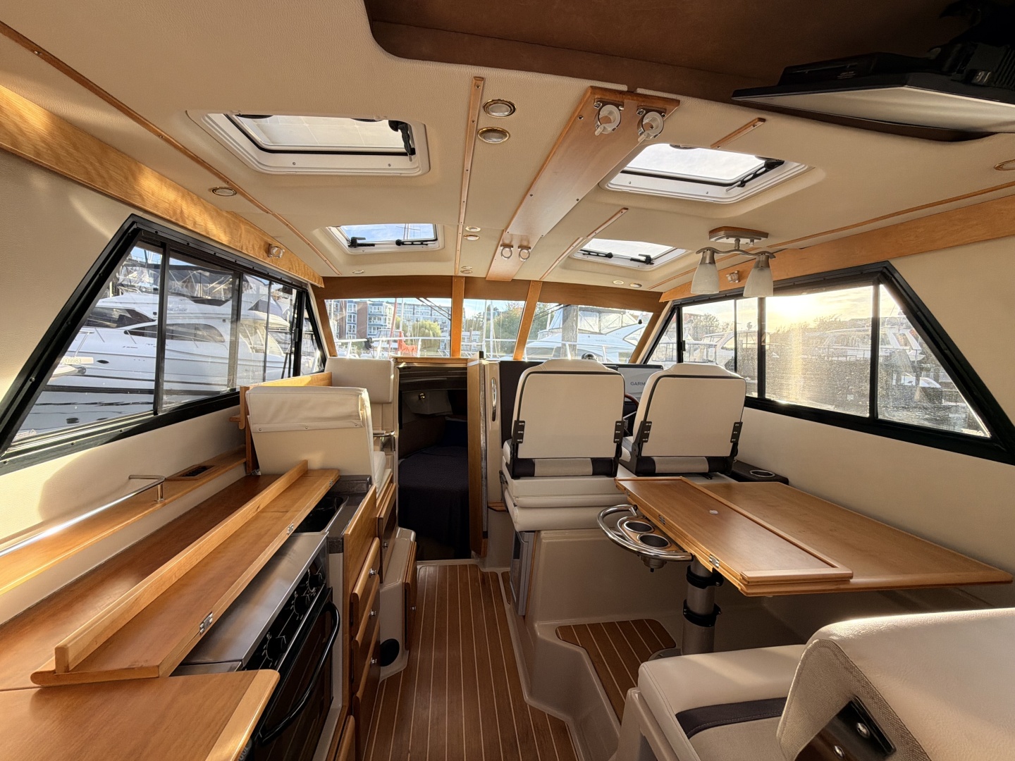 2014 Cutwater C-30 Sedan