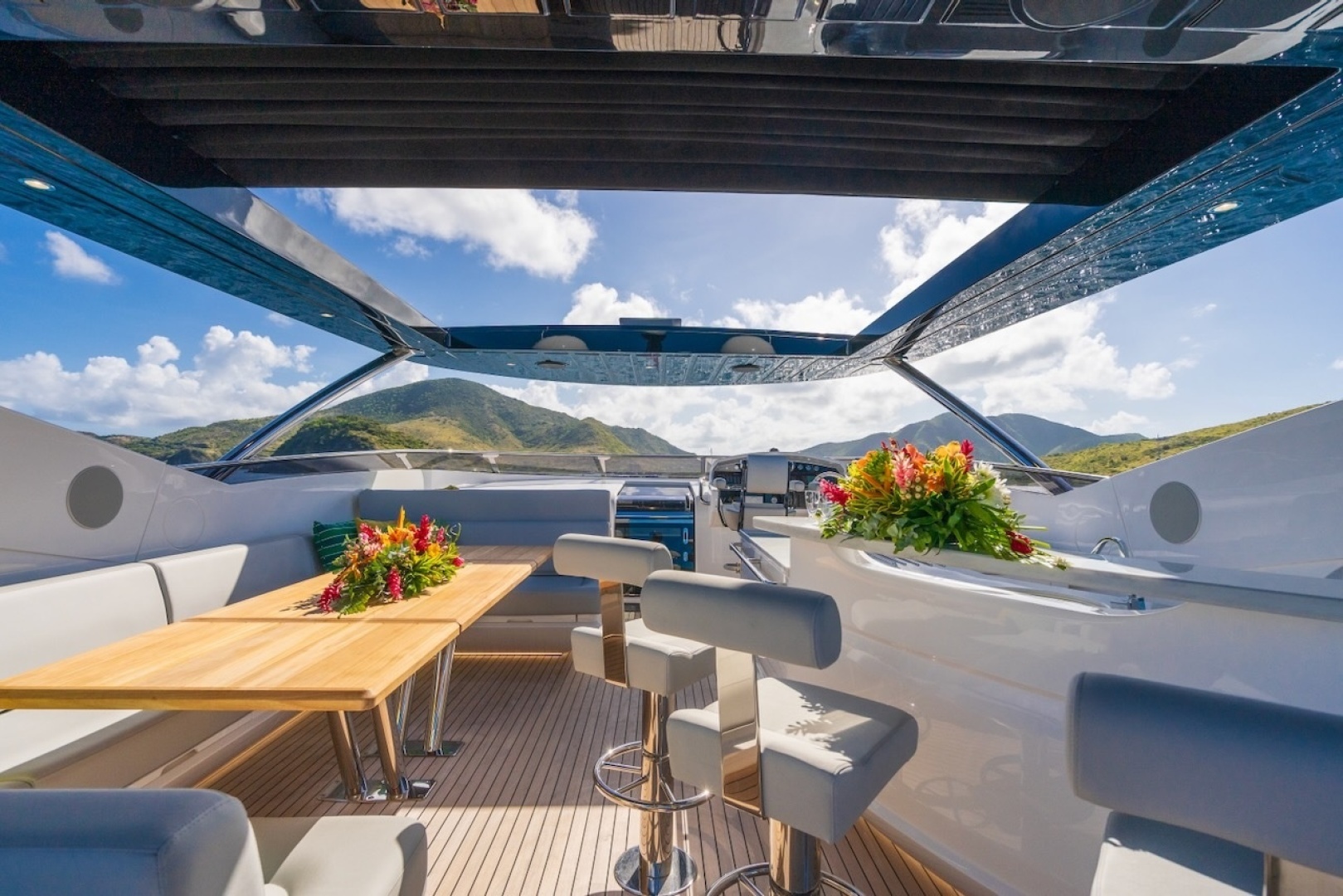 Accidental Success II 95ft Sunseeker Yacht For Sale Accidental Success II 95ft Sunseeker Yacht For Sale