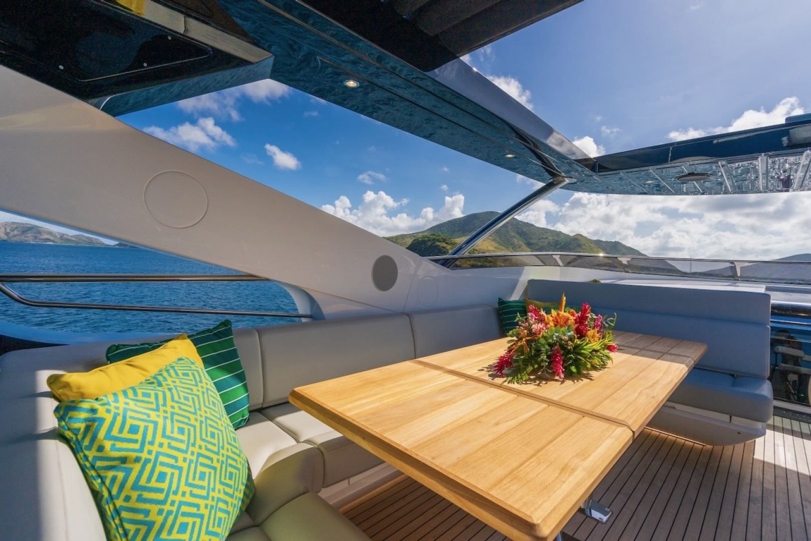Accidental Success II 95ft Sunseeker Yacht For Sale Accidental Success II 95ft Sunseeker Yacht For Sale