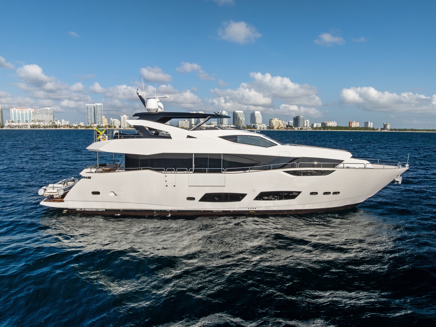 Accidental Success II 95ft Sunseeker Yacht For Sale Accidental Success II 95ft Sunseeker Yacht For Sale