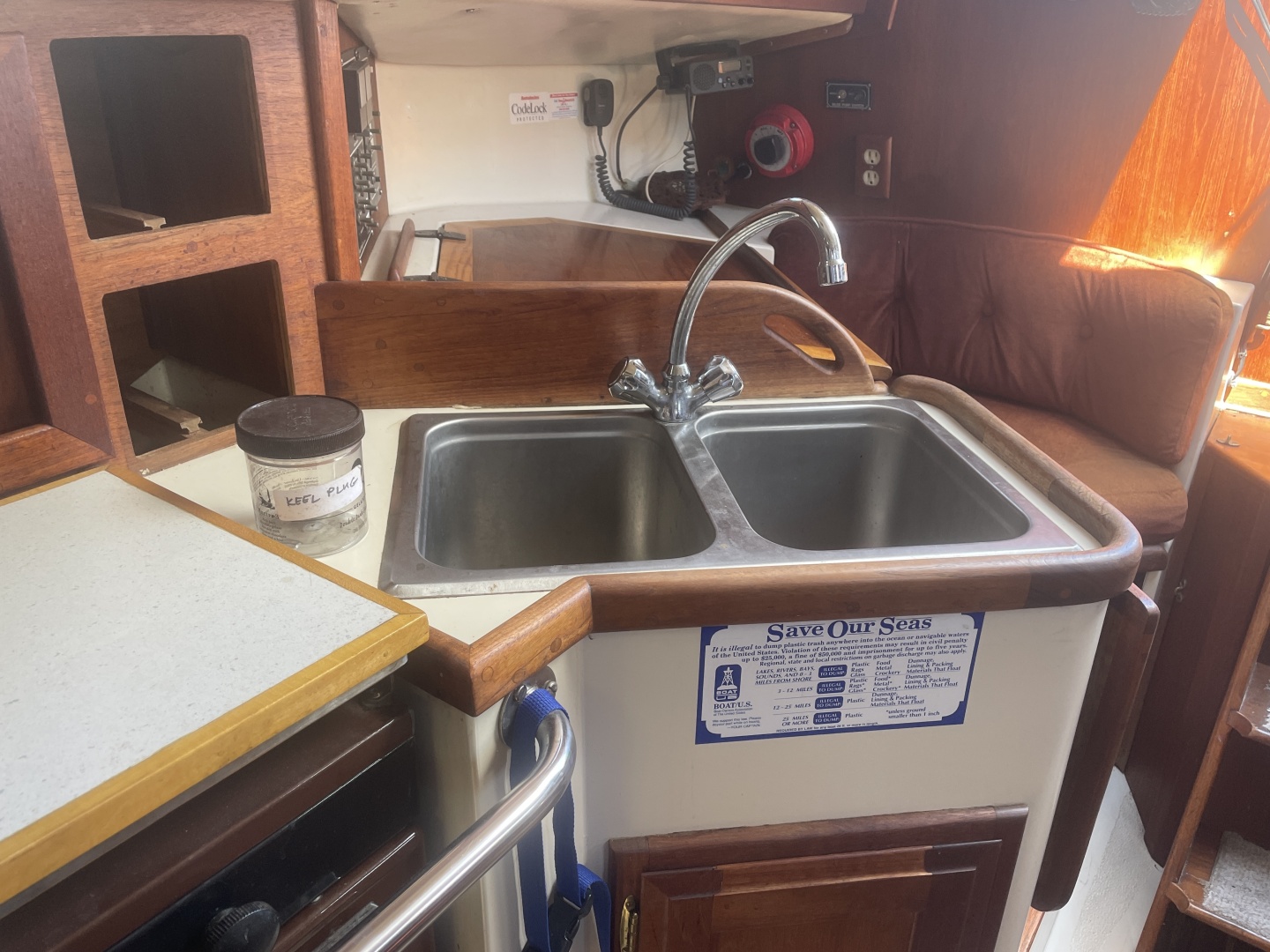 1981 Pacific Seacraft Orion 27