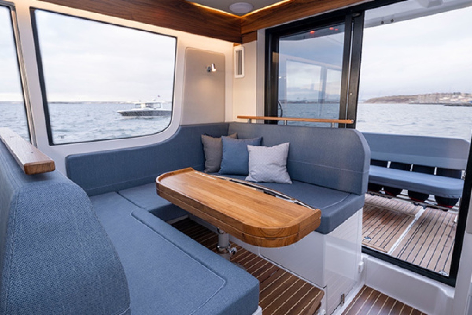 Nimbus C11 Yacht For Sale
