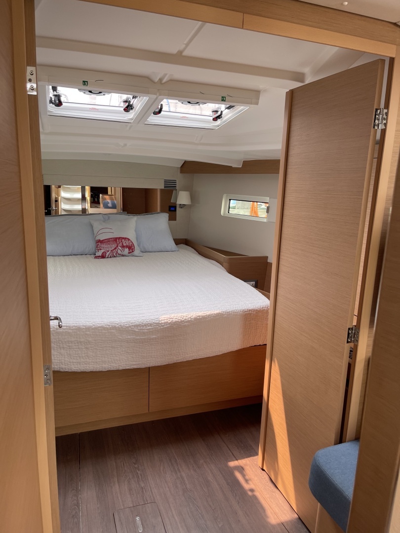 Jeanneau Sun Odyssey 440 Yacht For Sale