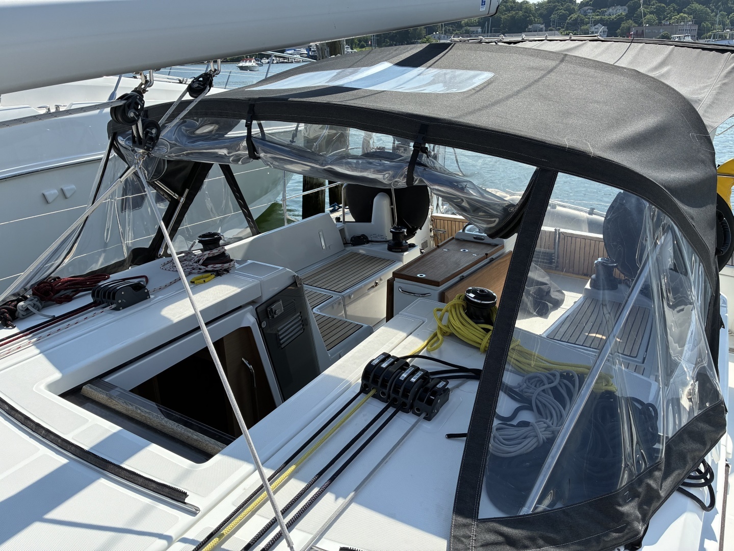 Jeanneau Sun Odyssey 440 Yacht For Sale