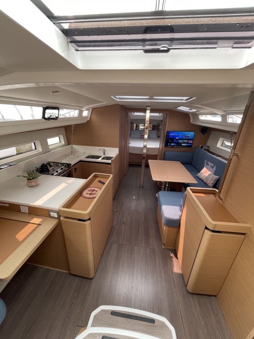 Jeanneau Sun Odyssey 440 Yacht For Sale