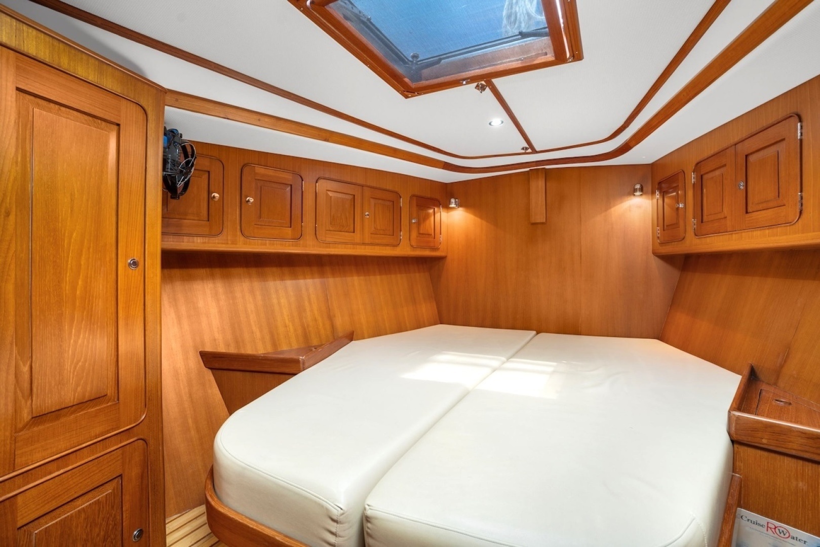 Hylas 54 Yacht For Sale