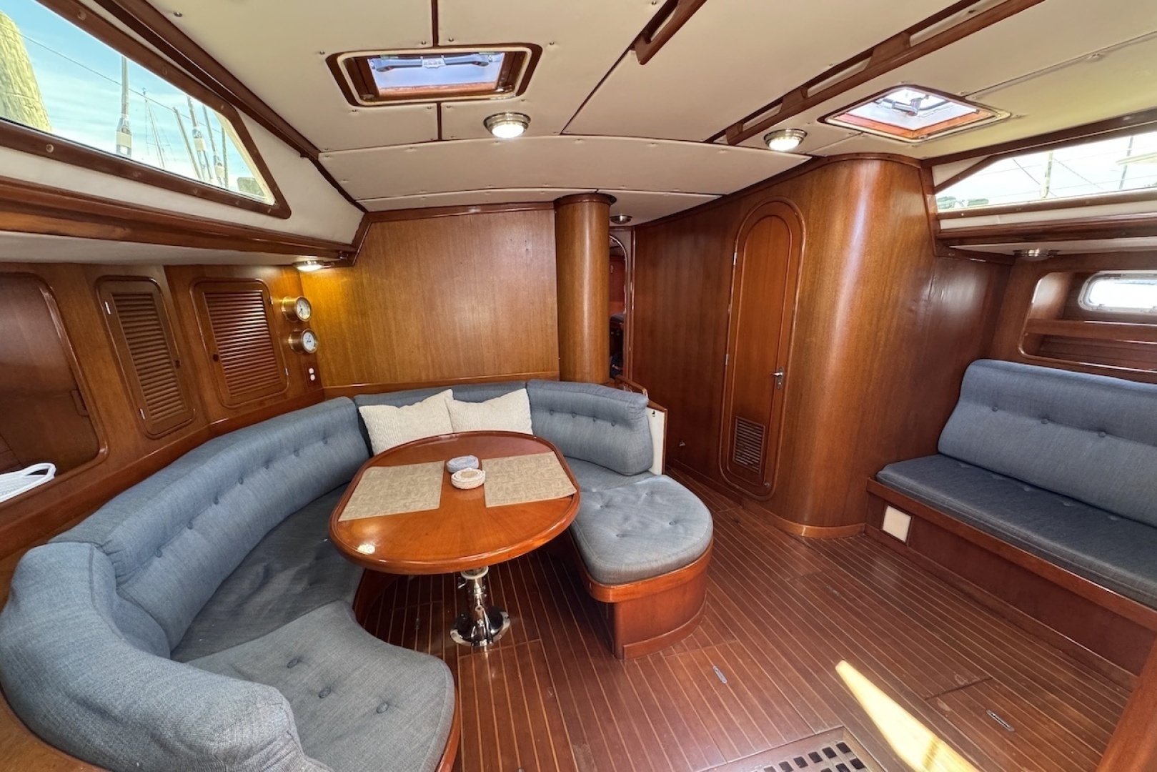 Taswell 56 Yacht For Sale