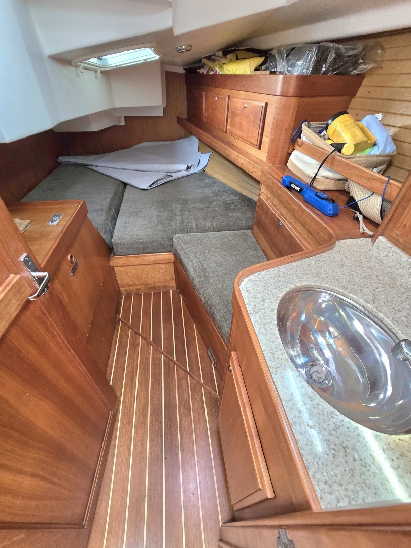 Sabre  Yacht For Sale