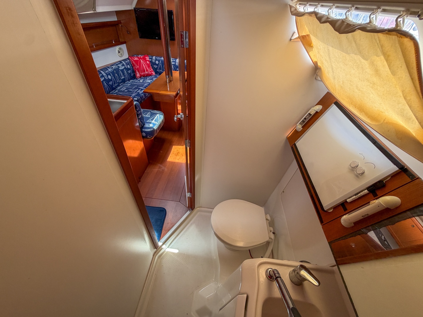 2011 Beneteau Oceanis 34