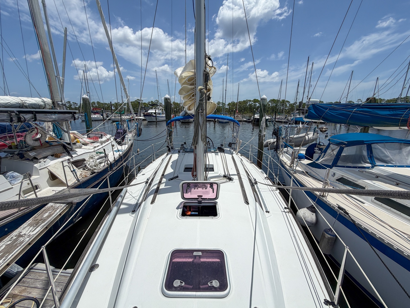 Boat Pour 34ft Beneteau Yacht For Sale Boat Pour 34ft Beneteau Yacht For Sale