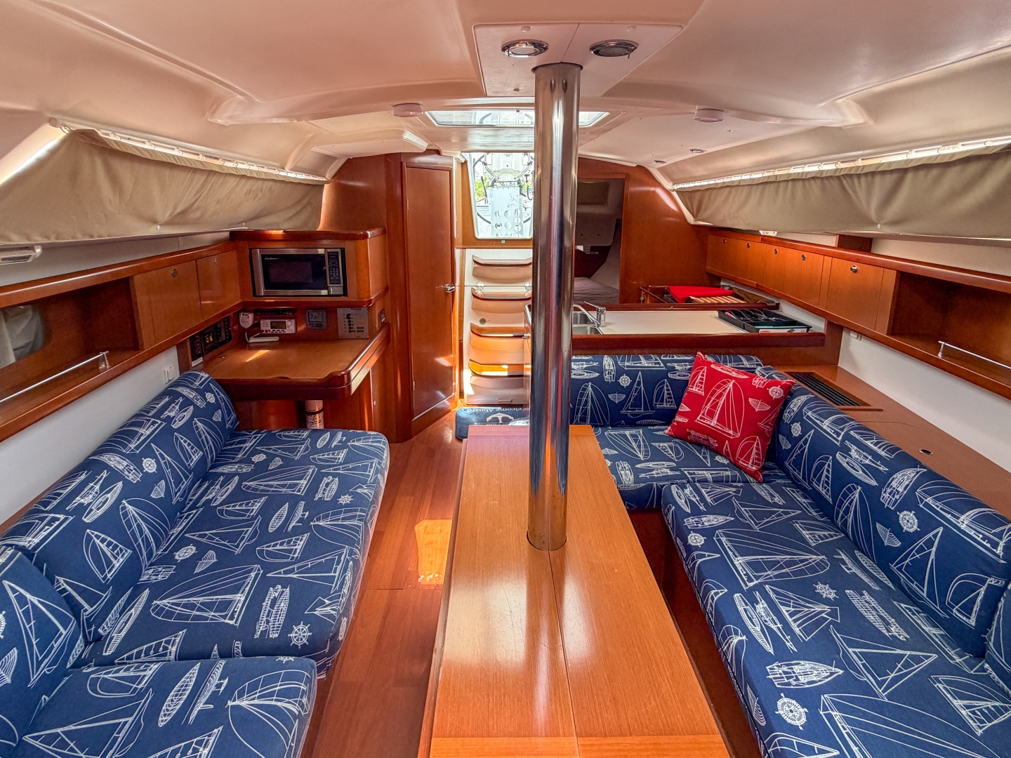 2011 Beneteau Oceanis 34
