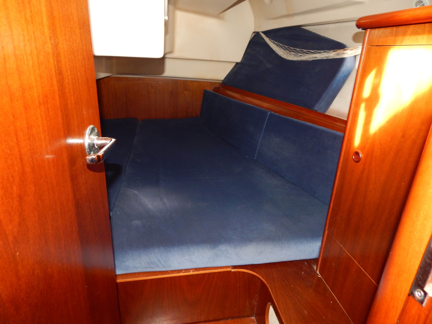1999 Beneteau Oceanis 381