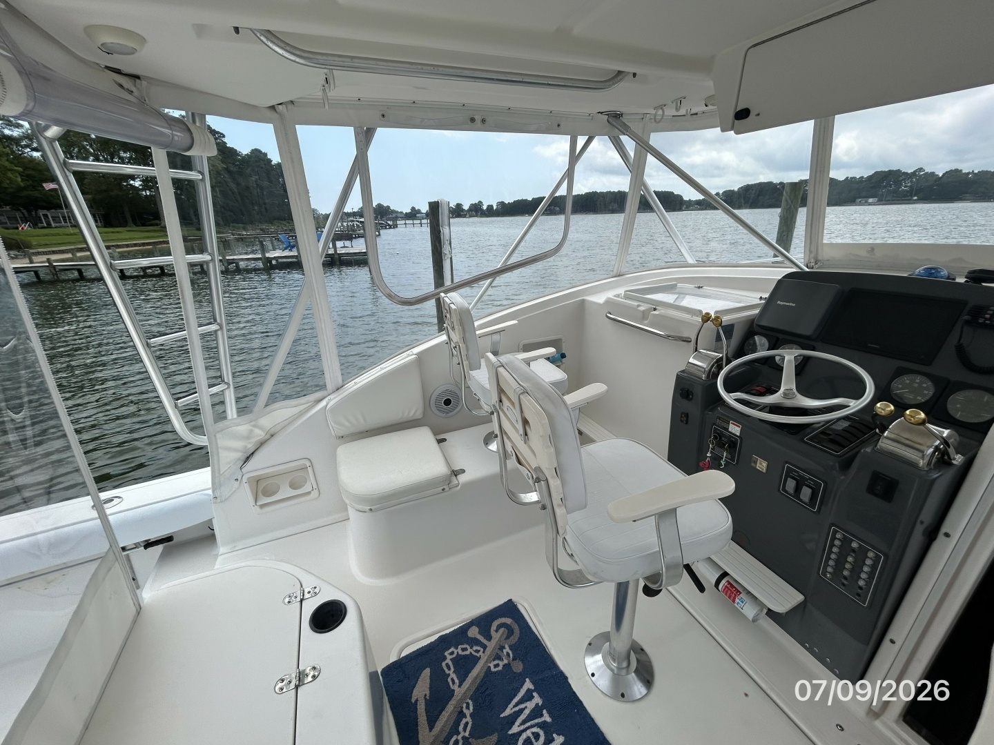 The O Klub 30ft Pursuit Yacht For Sale