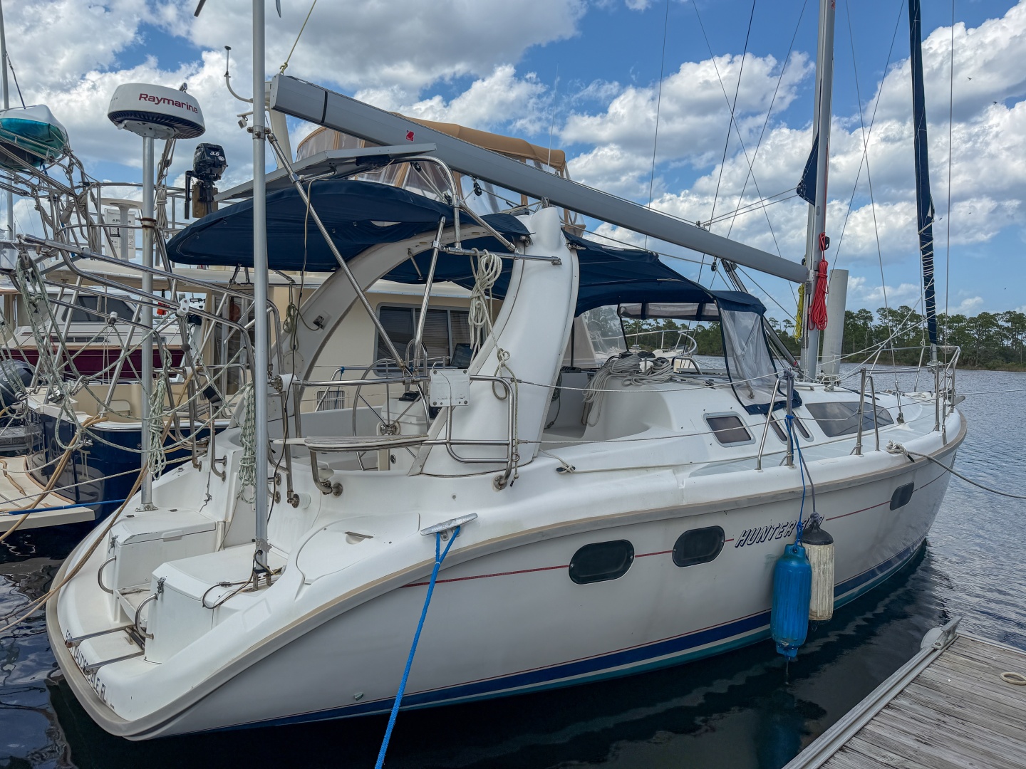 Tenacity 38ft Hunter Yacht For Sale Tenacity 38ft Hunter Yacht For Sale