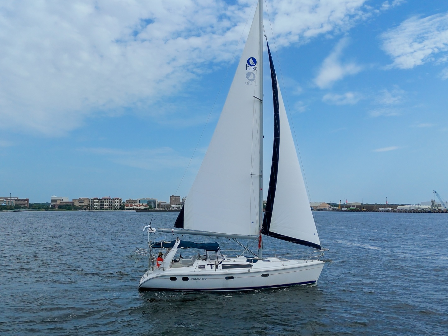 Tenacity 38ft Hunter Yacht For Sale Tenacity 38ft Hunter Yacht For Sale