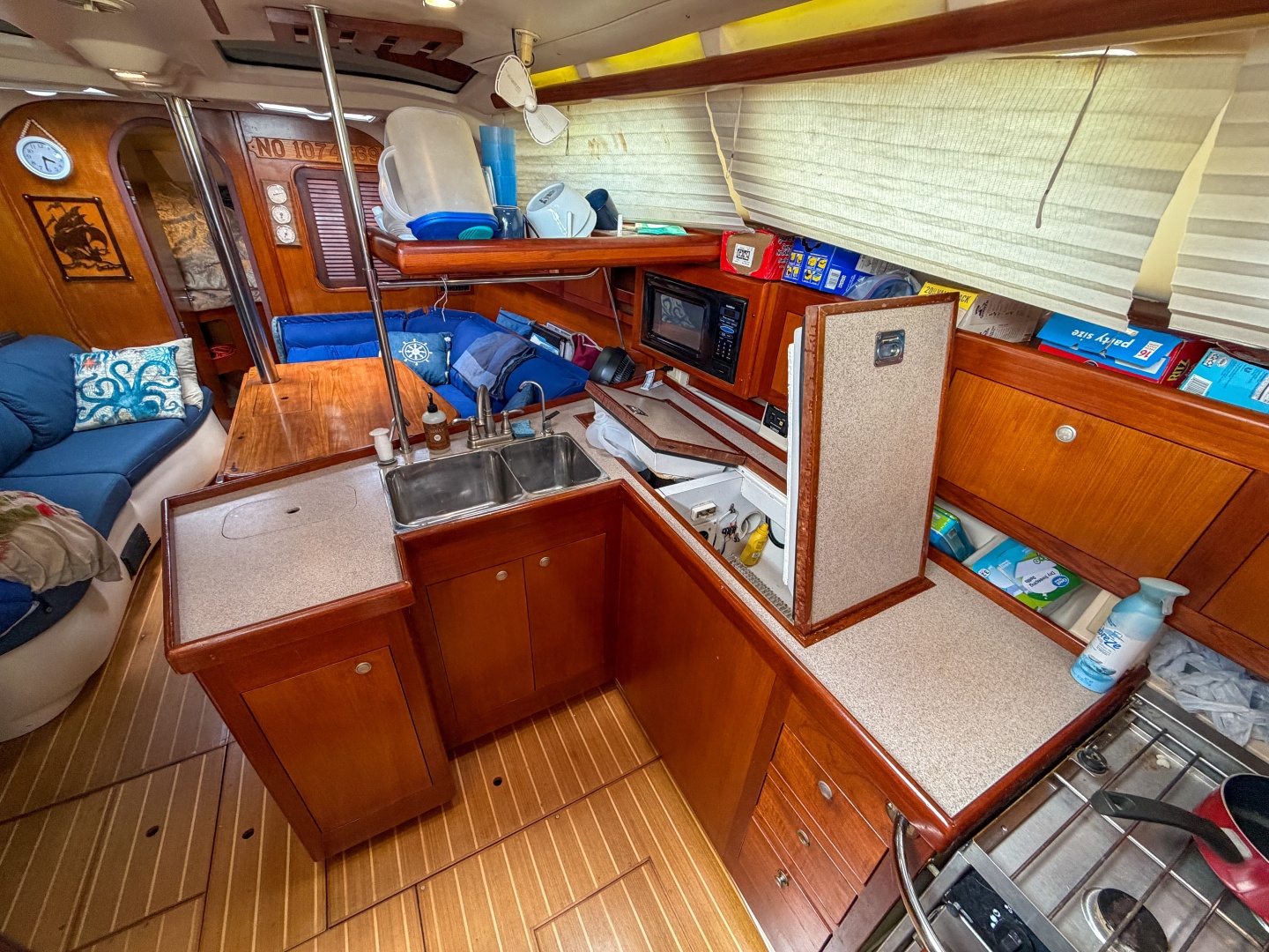 Tenacity 38ft Hunter Yacht For Sale Tenacity 38ft Hunter Yacht For Sale