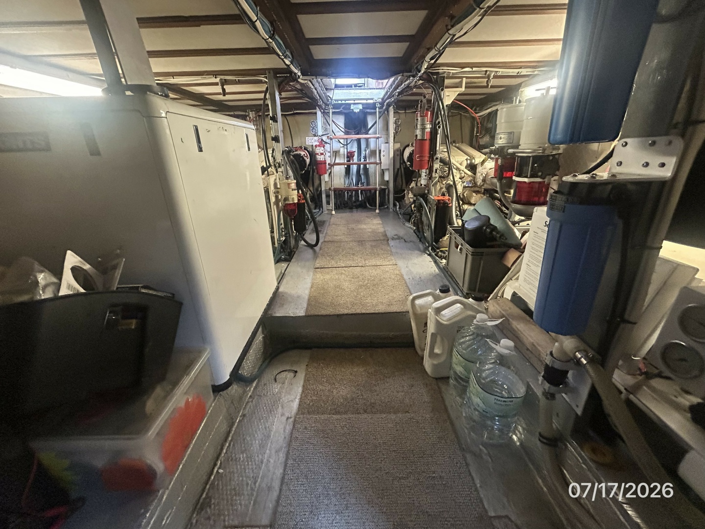 48' Hatteras engine room forward
