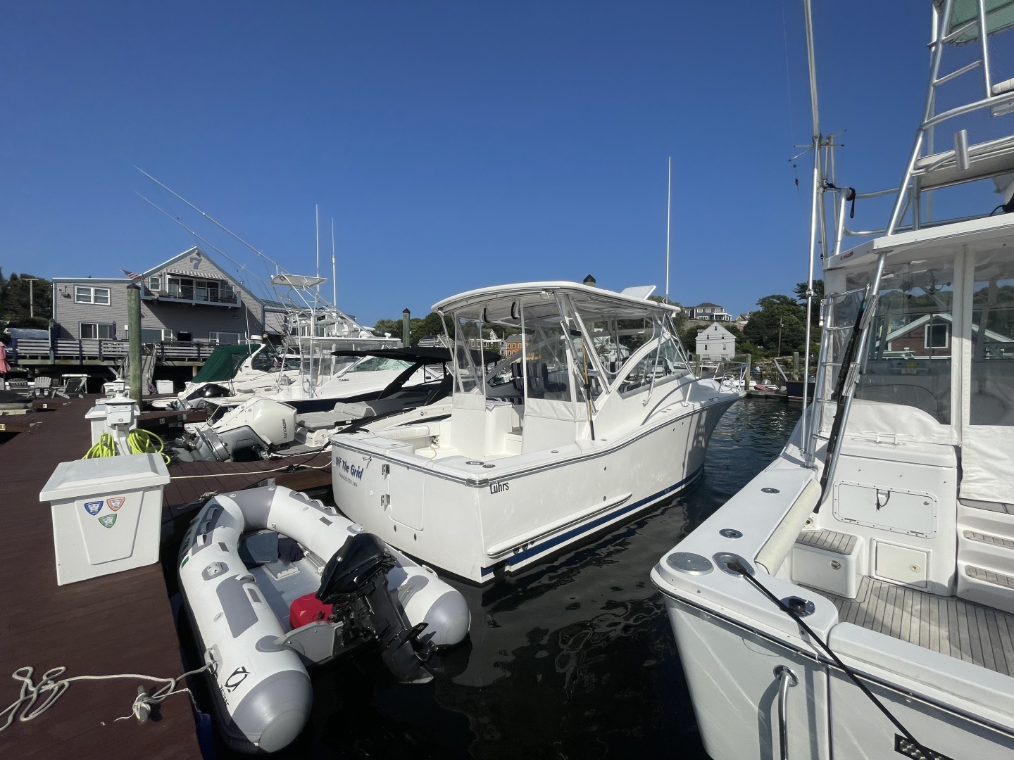 31ft Luhrs Yacht For Sale