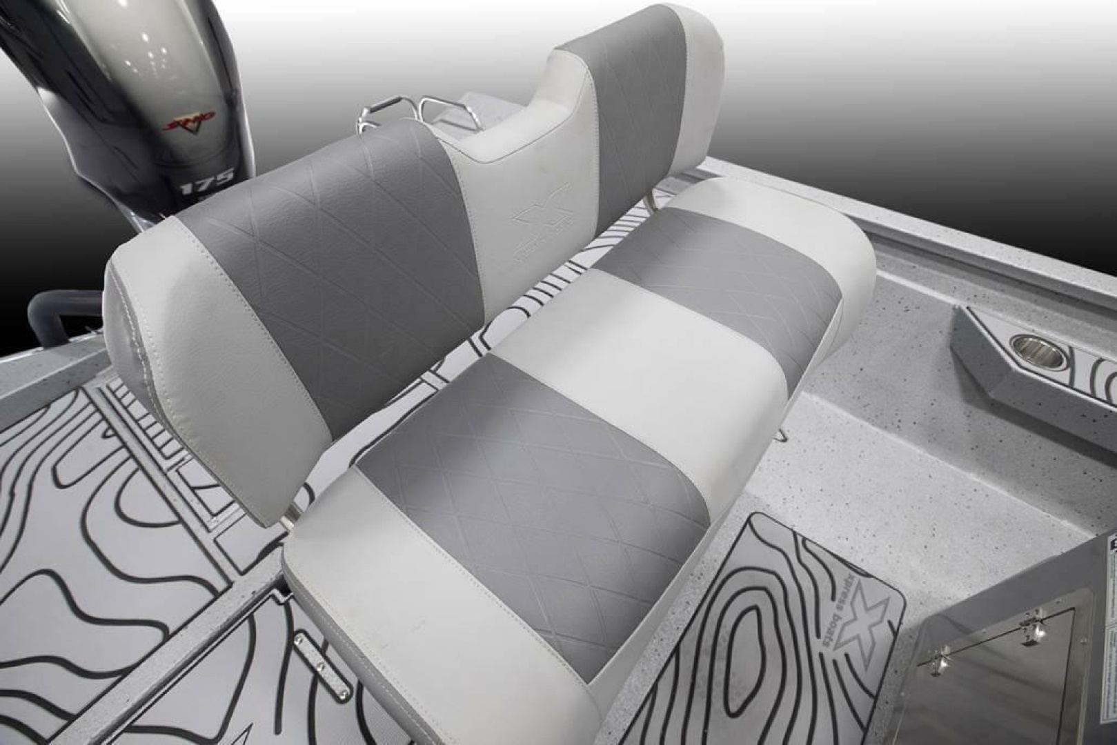 2025 Xpress H22B Bay