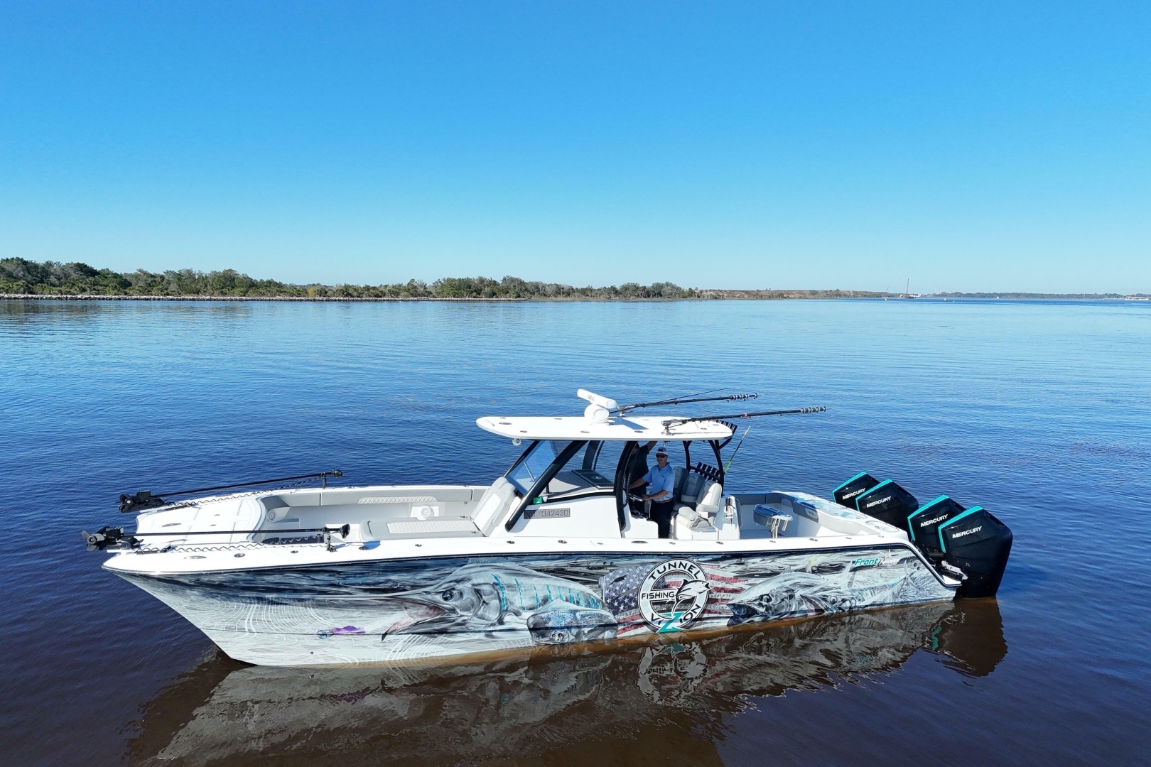 Front Runner 37 Catamaran Yacht For Sale