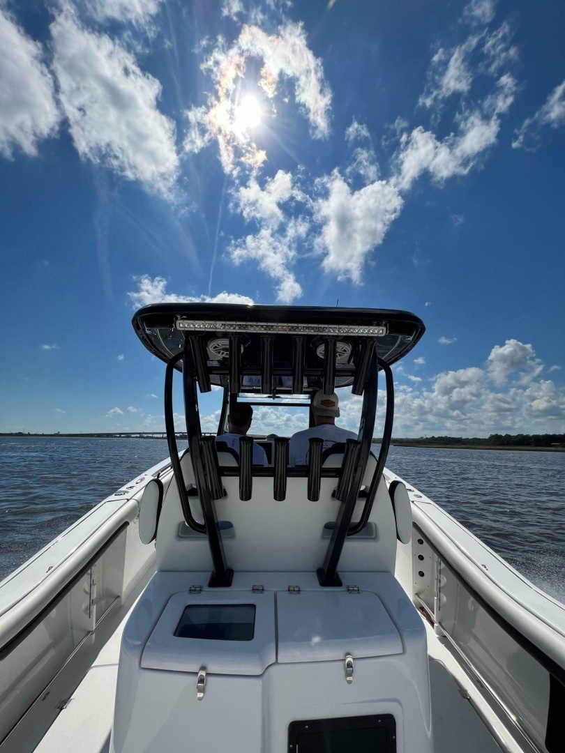 Tidewater 320 CC Adventure Yacht For Sale
