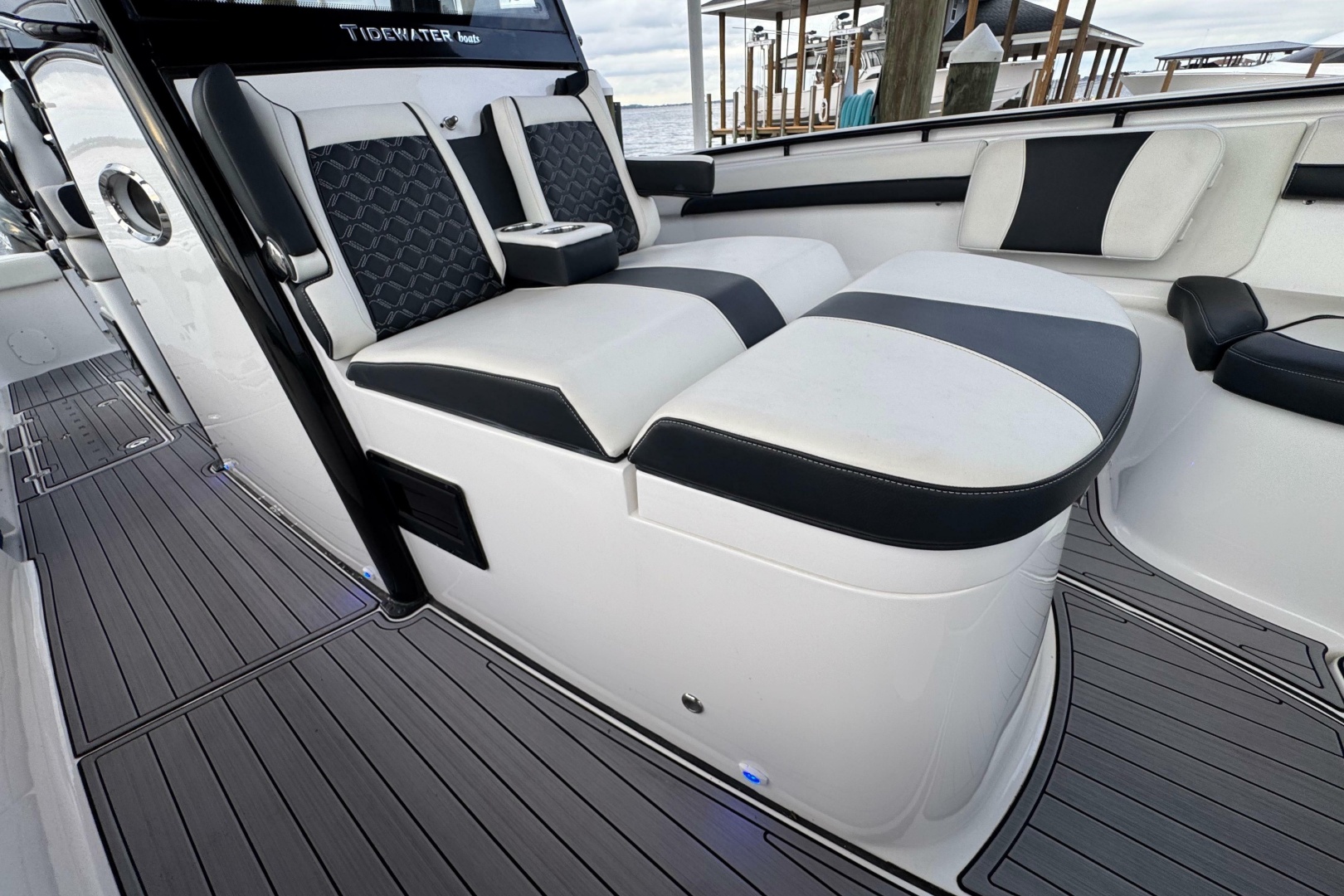 Sunset Chaser 32ft Tidewater Yacht For Sale Sunset Chaser 32ft Tidewater Yacht For Sale