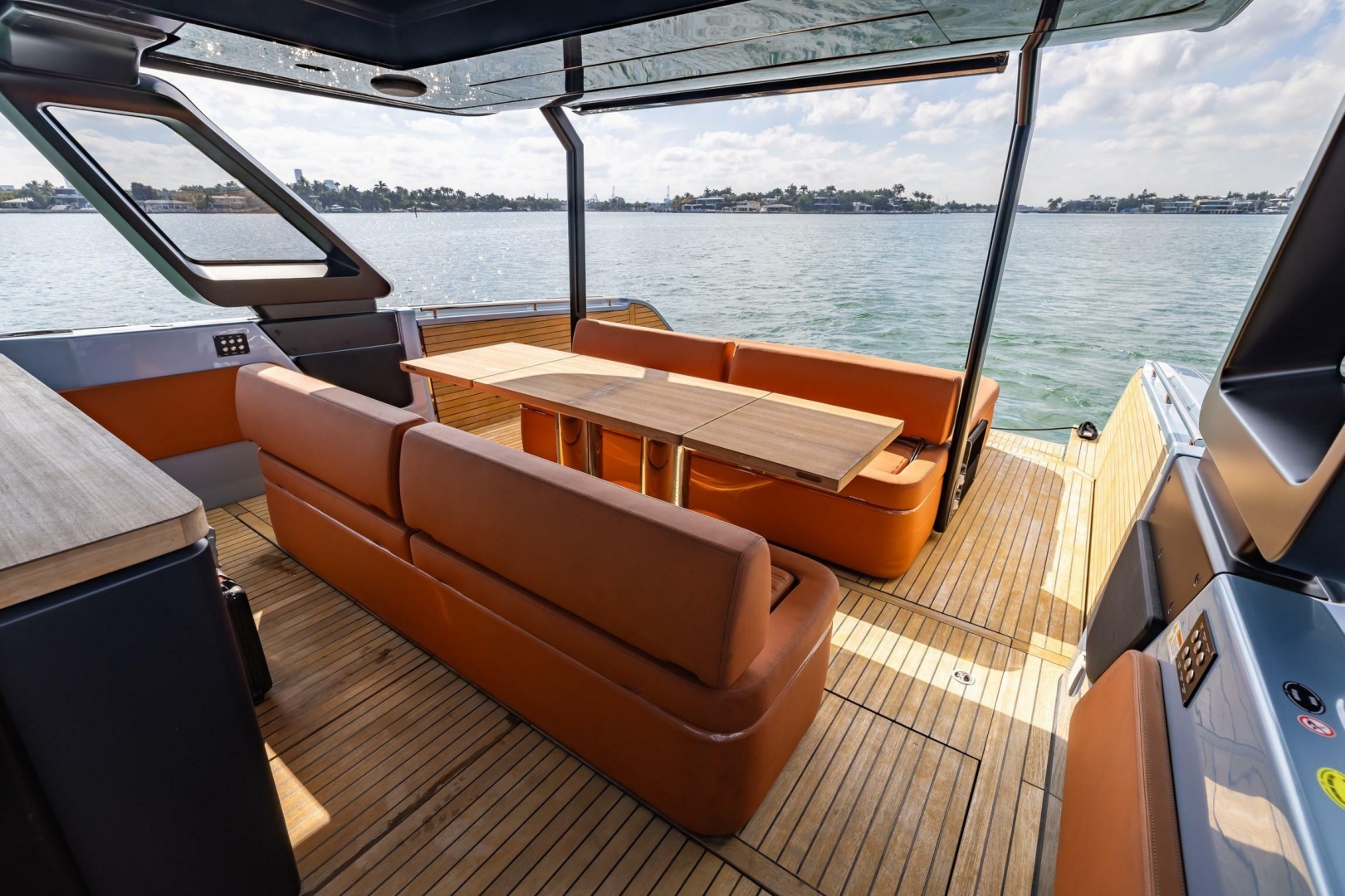 Cranchi A46 Luxury Tender — BELLA - Photo 51